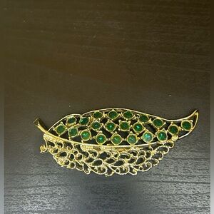 Elegant Gold and Green Leaf Brooch